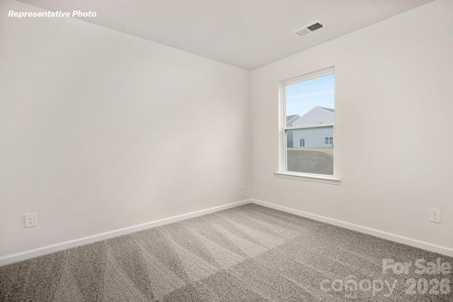 2118 10th Street SE, Hickory, NC 28602