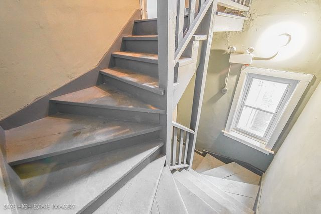 6720 S Paxton Avenue 3N, Chicago, IL 60649