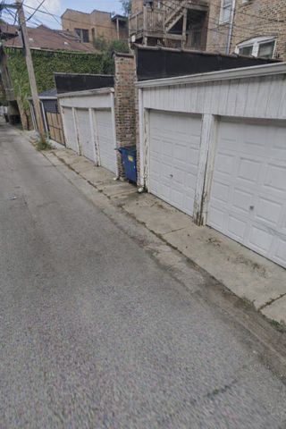 6720 S Paxton Avenue 3N, Chicago, IL 60649