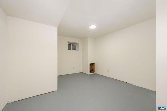 2304 SHELBY DR, Charlottesville, VA 22901