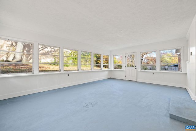 2304 SHELBY DR, Charlottesville, VA 22901