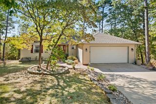 14 Redruth Lane, Bella Vista, AR 72714