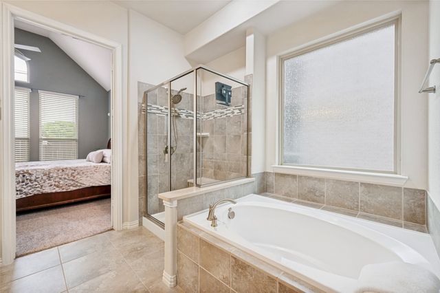 2841 Edinburgh, Carrollton, TX 75006