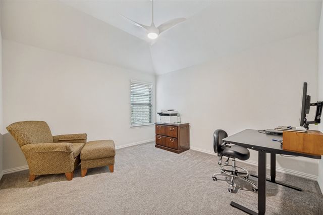 2841 Edinburgh, Carrollton, TX 75006