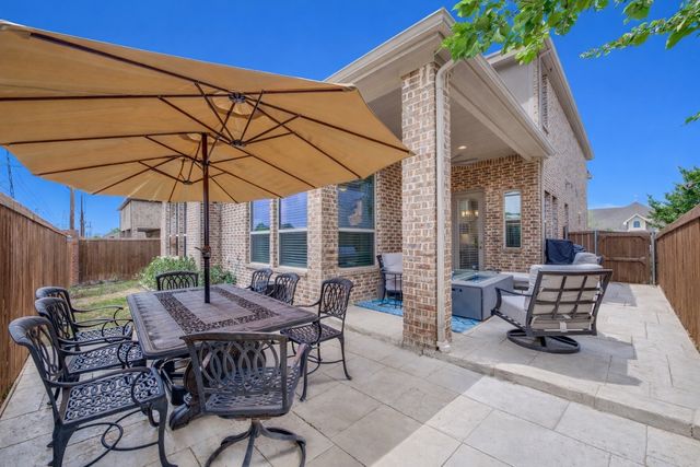 2841 Edinburgh, Carrollton, TX 75006