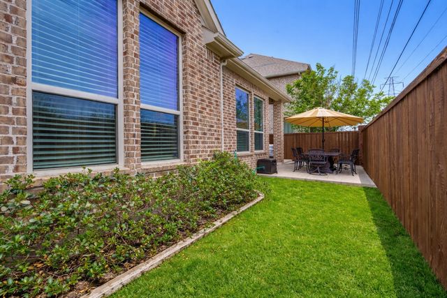 2841 Edinburgh, Carrollton, TX 75006