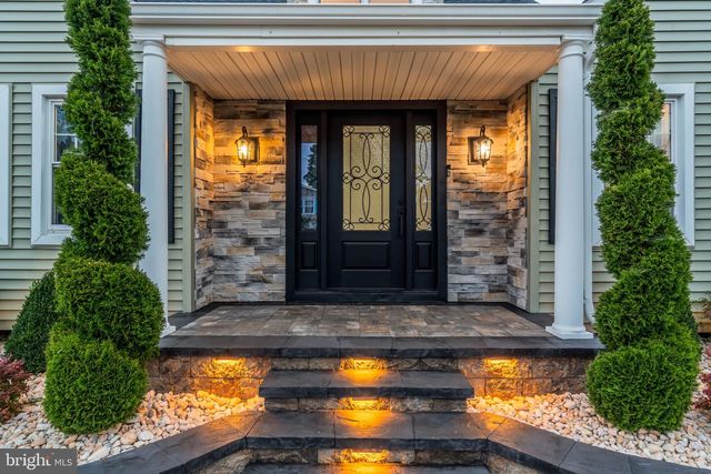 166 MILTON AVE, Hamilton, NJ 08610
