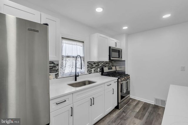 166 MILTON AVE, Hamilton, NJ 08610
