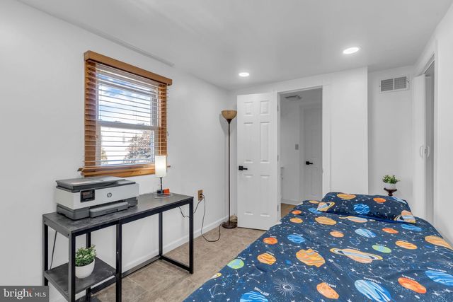166 MILTON AVE, Hamilton, NJ 08610
