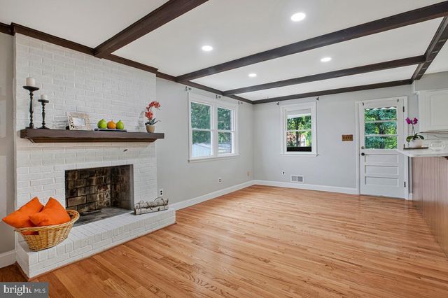 9207 GARDENIA RD, Baltimore, MD 21236