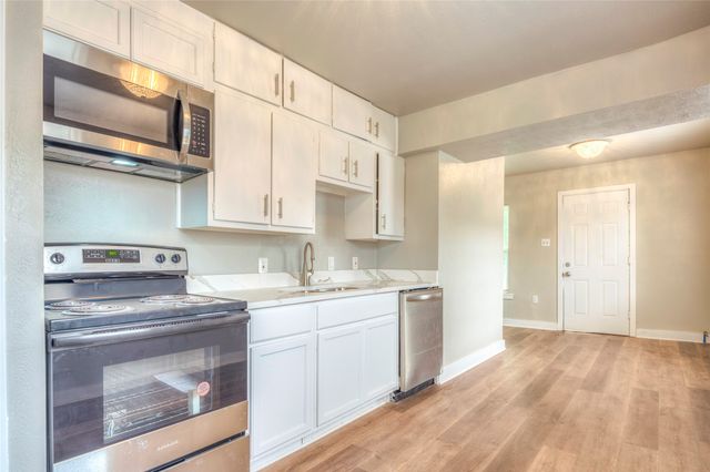 509 Walnut Drive, Mesquite, TX 75149