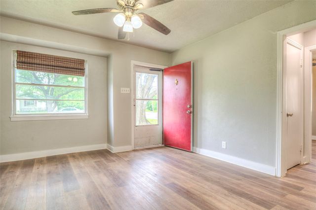 509 Walnut Drive, Mesquite, TX 75149