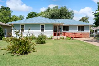 507 S Thompson Street, Vinita, OK 74301