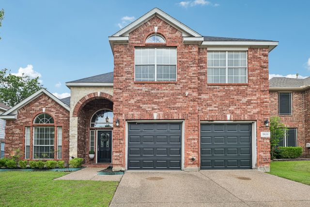 2825 Wales Court, Grand Prairie, TX 75052