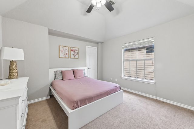 2825 Wales Court, Grand Prairie, TX 75052