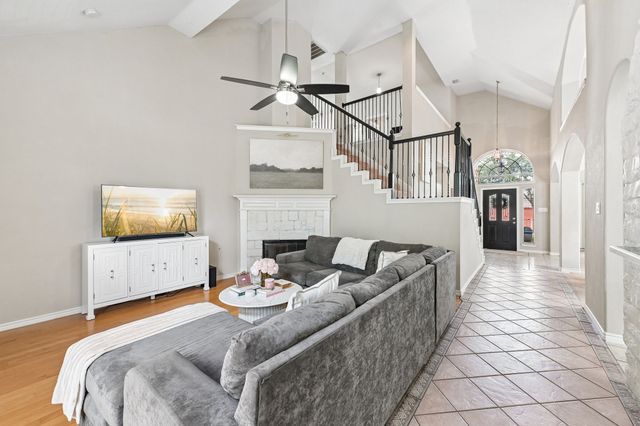 2825 Wales Court, Grand Prairie, TX 75052
