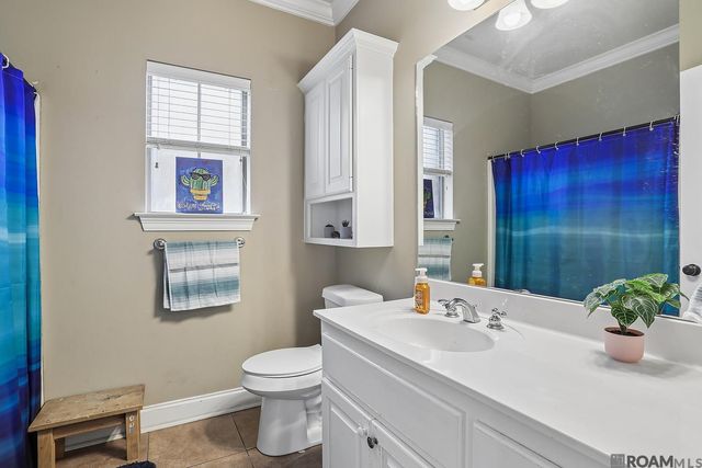 2688 Old Towne Rd, Zachary, LA 70791