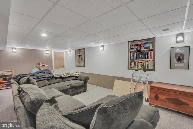 104 UNICORN LN, Kennett Square, PA 19348