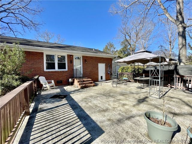 922 Brookhaven Drive, Fayetteville, NC 28303