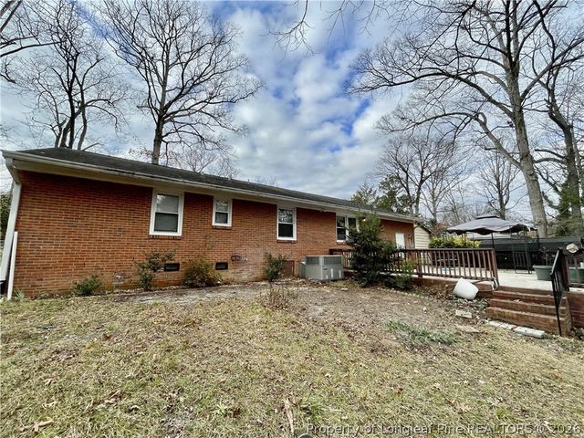 922 Brookhaven Drive, Fayetteville, NC 28303