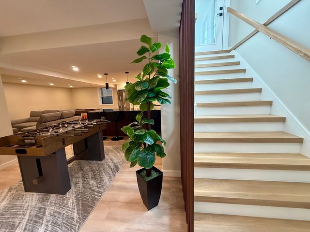 14 Bernard Circle, Tisbury, MA 02568