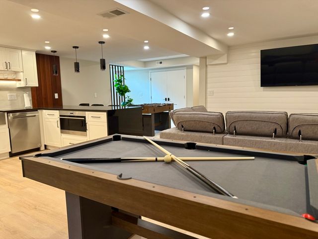 14 Bernard Circle, Tisbury, MA 02568