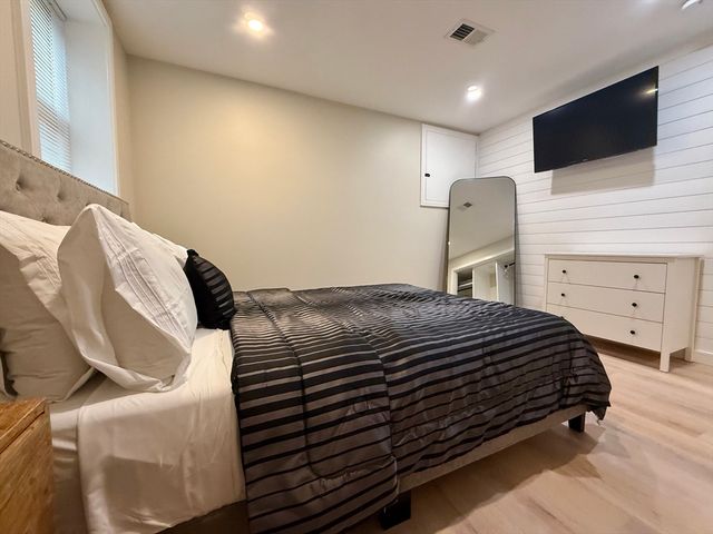 14 Bernard Circle, Tisbury, MA 02568