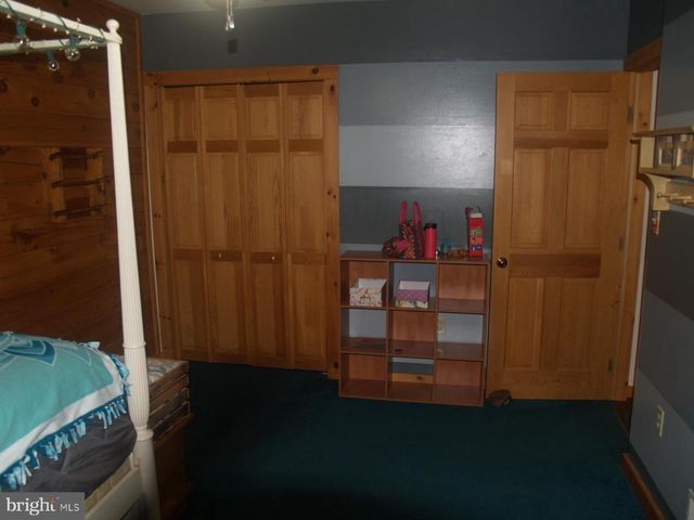 94 BASIN HILL RD, Duncannon, PA 17020