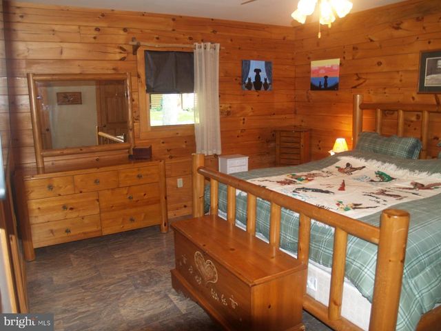 94 BASIN HILL RD, Duncannon, PA 17020