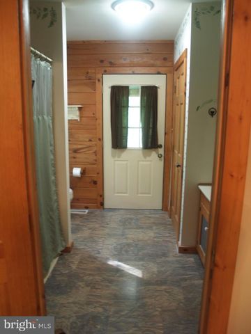 94 BASIN HILL RD, Duncannon, PA 17020