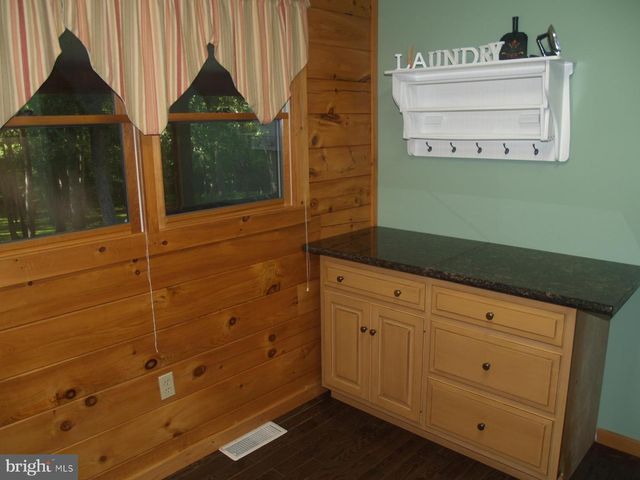 94 BASIN HILL RD, Duncannon, PA 17020