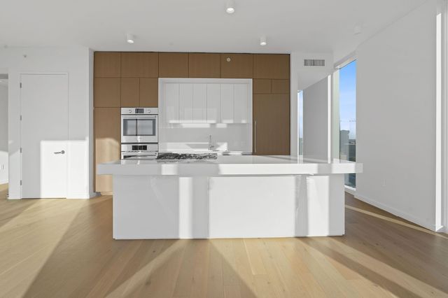 313 W 17th ST 1505, Austin, TX 78701