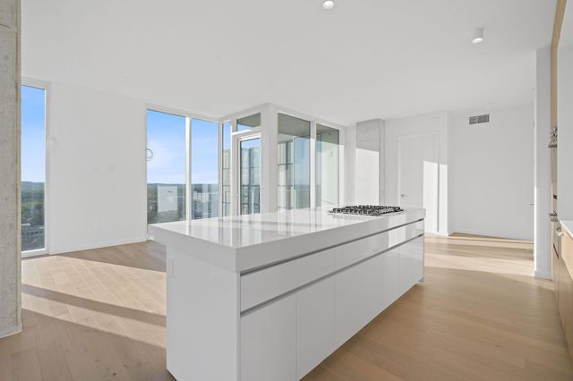 313 W 17th ST 1505, Austin, TX 78701