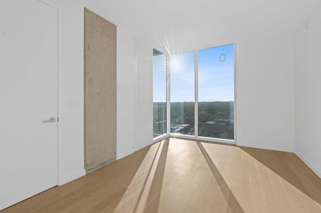 313 W 17th ST 1505, Austin, TX 78701