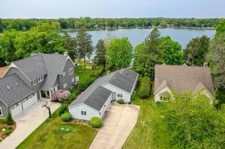 W375S4961 E Pretty Lake ROAD, Dousman, WI 53118