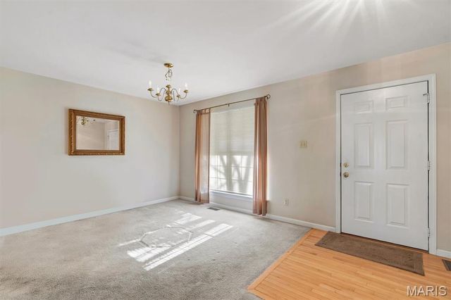 433 Summit Tree Court, Fenton, MO 63026