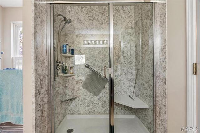 433 Summit Tree Court, Fenton, MO 63026