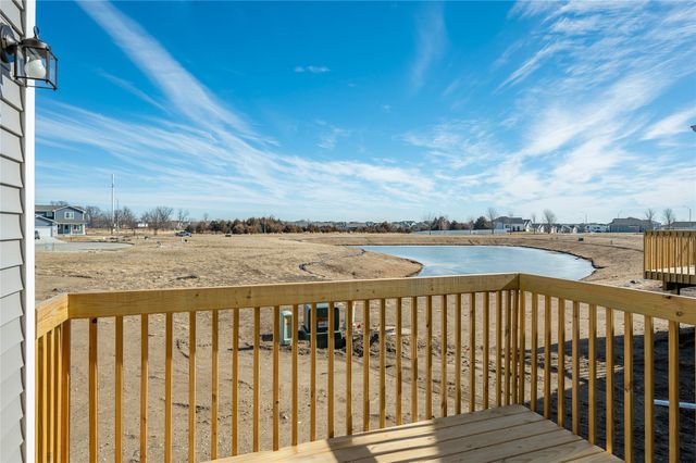 1671 NW Savannah Drive, Ankeny, IA 50023