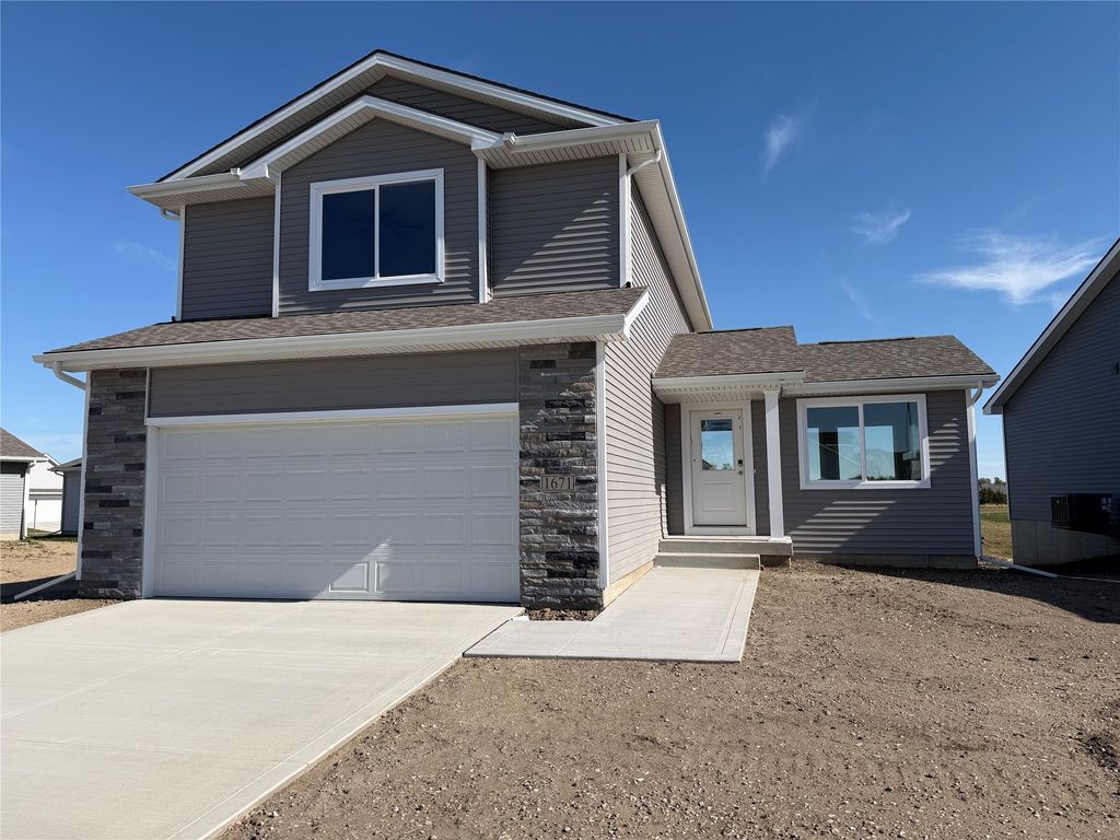 1671 NW Savannah Drive, Ankeny, IA 50023