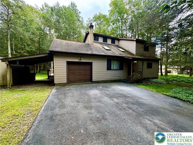 84 Tanglewood Drive, Penn Forest Twp, PA 18210