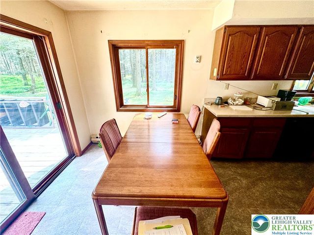 84 Tanglewood Drive, Penn Forest Twp, PA 18210