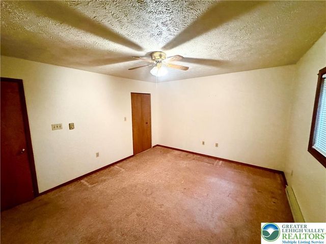 84 Tanglewood Drive, Penn Forest Twp, PA 18210