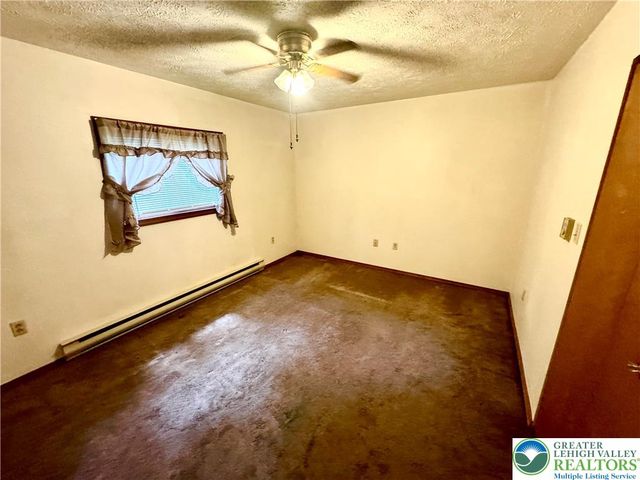 84 Tanglewood Drive, Penn Forest Twp, PA 18210