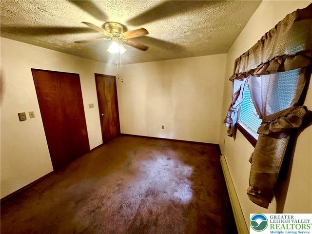 84 Tanglewood Drive, Penn Forest Twp, PA 18210