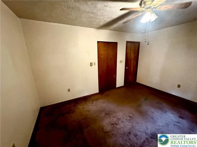 84 Tanglewood Drive, Penn Forest Twp, PA 18210