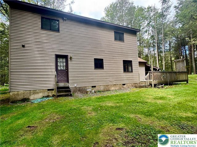 84 Tanglewood Drive, Penn Forest Twp, PA 18210