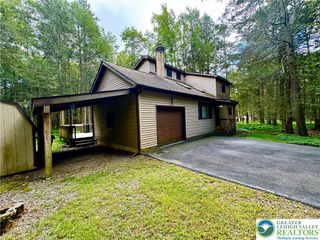 84 Tanglewood Drive, Penn Forest Twp, PA 18210