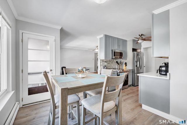 333 Vincellette Street 60, Bridgeport, CT 06606