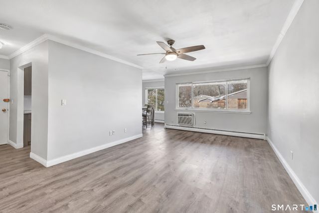 333 Vincellette Street 60, Bridgeport, CT 06606