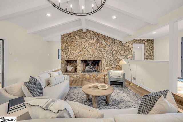 311 Dunbarton Court, Spartanburg, SC 29307